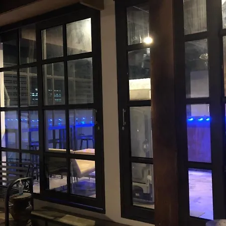 Bluefin Guesthouse